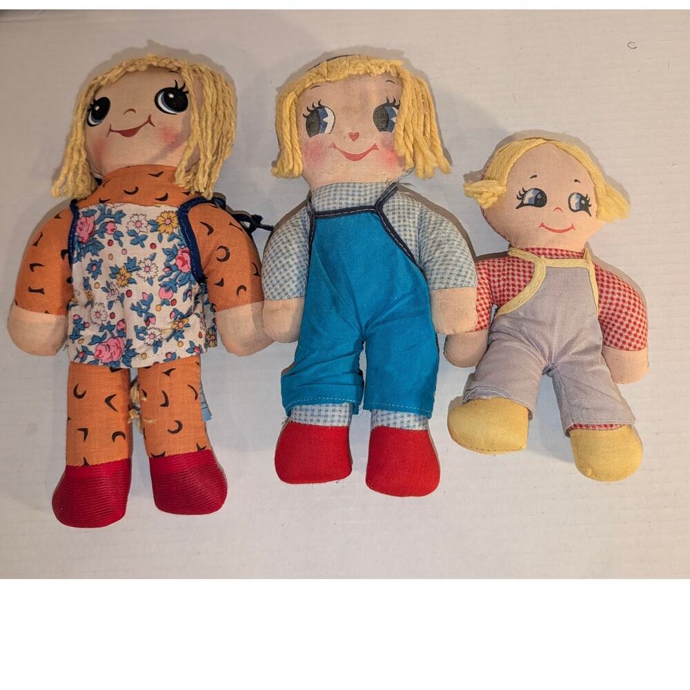 Lot 3 Vintage Rare Rag Dolls Gordy Toys Rare Yarn Hair Side Glancing Eyes